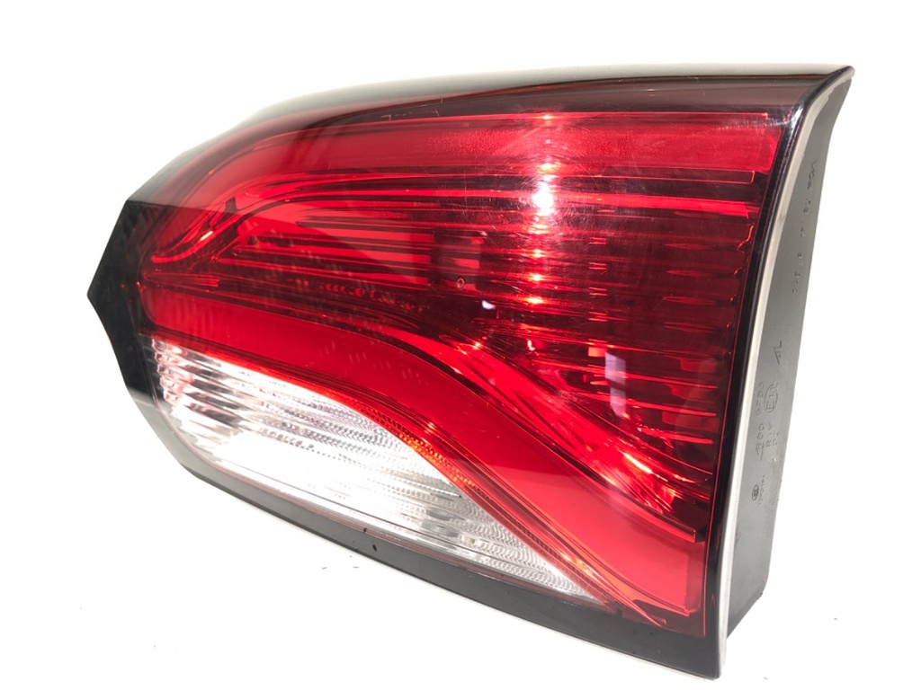 [STARK-696920] Piloto trasero derecho CHRYSLER PACIFICA 2016-2022 3.6 214kW