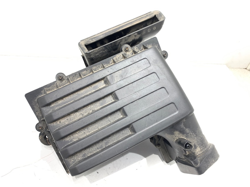 [STARK-755622] Caja de filtro de aire VW Golf VII Variant (BA5, BV5) 1.6 TDI 85 kW 2016-2022