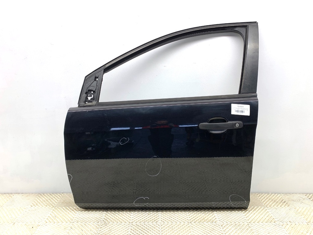 [STARK-780194] Puerta delantera izquierda Ford Focus II Turnier 2004-2012