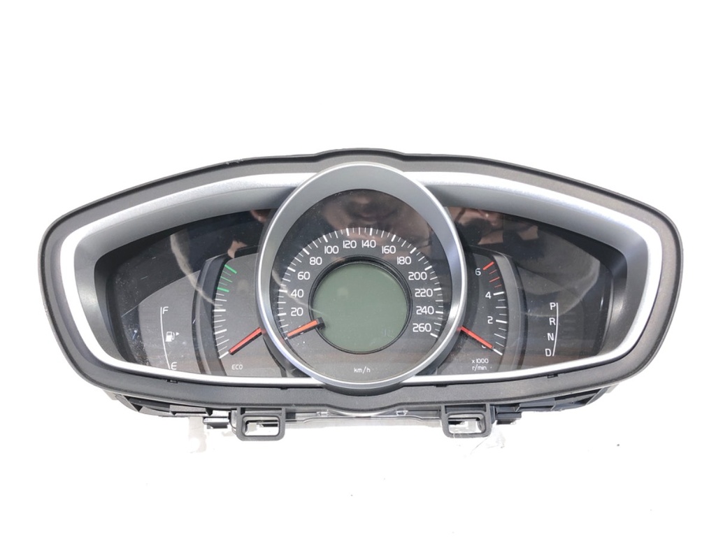 [STARK-789831] Cuentakilómetros VOLVO V40 liftback (525, 526) 2012-2022