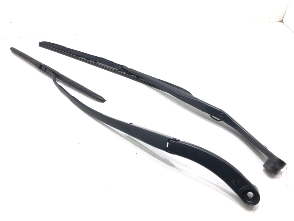[STARK-801148] Brazo limpiaparabrisas delantero SsangYong Torres (J100) 2022-