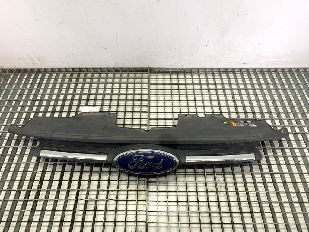 [STARK-801714] Rejilla de parachoques Ford Transit Custom V362 Autobus (F3) 2012-2022