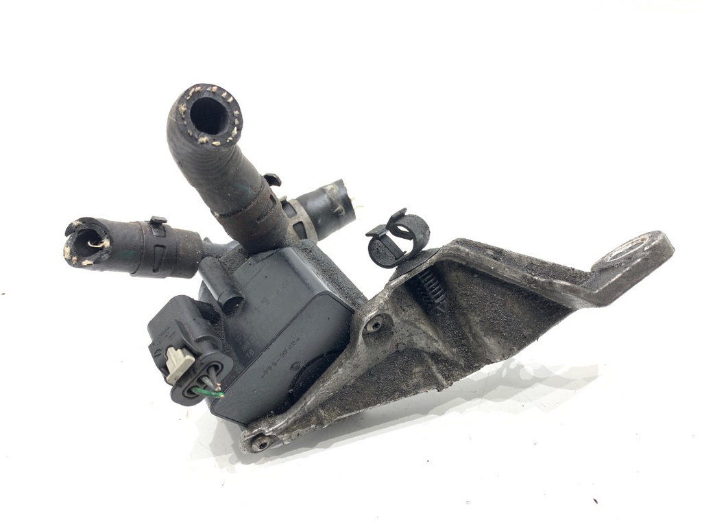 [STARK-802074] Bomba de agua adicional PEUGEOT 308 II 1.2 THP 130 2013-2021