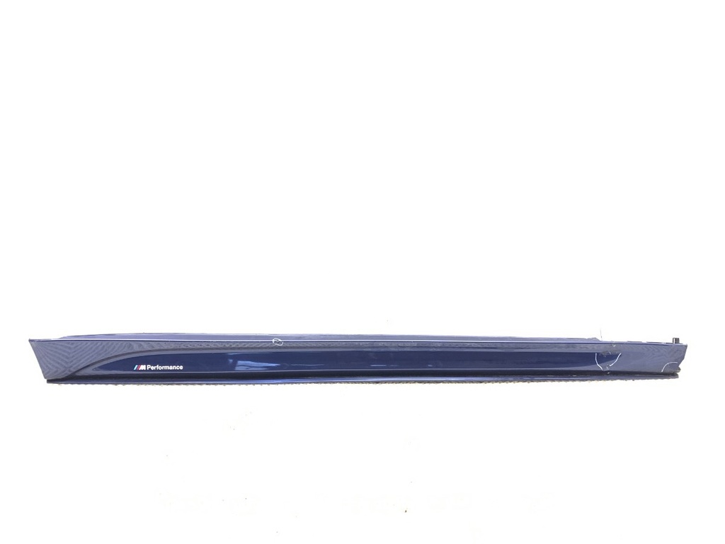[STARK-803547] Tira de umbral derecha BMW Serie 3 (F30, F80) 2011-2018