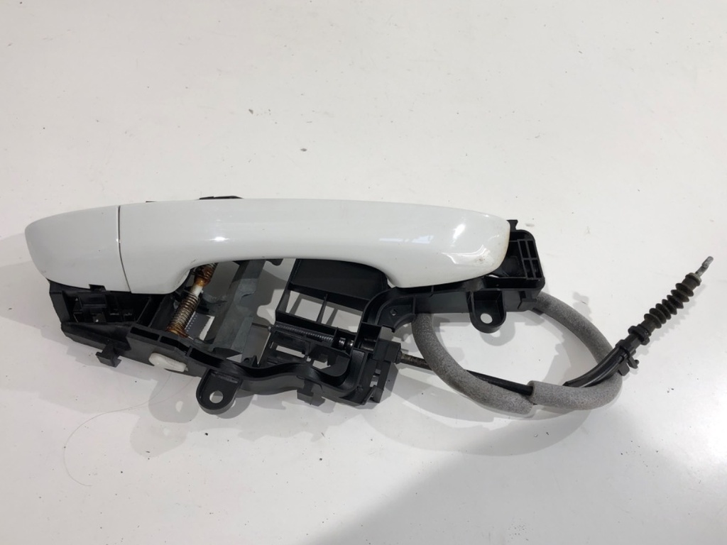 [STARK-804943] Manilla exterior de puerta delantera derecha VW Passat B8 Variant (3G5, CB5) 2014-2022