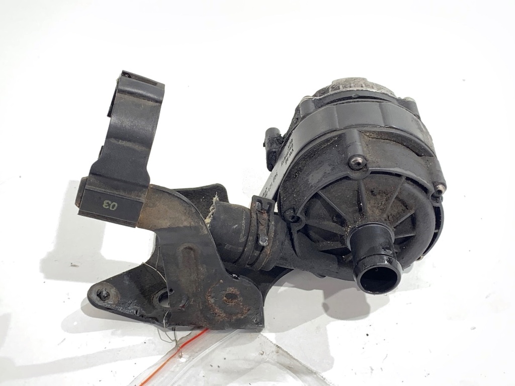 [STARK-805016] Bomba de agua adicional VW Passat B8 Variant 2.0 TDI 140 kW