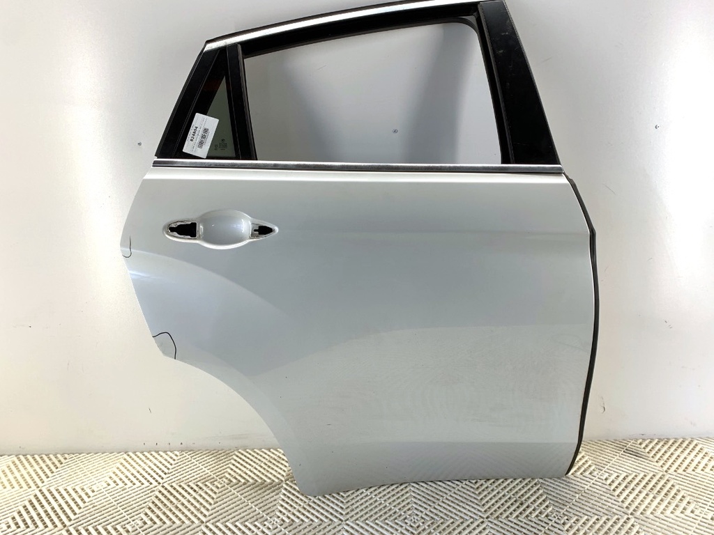 [STARK-824804] Puerta trasera derecha BMW X6 (F16, F86) 2014-2019