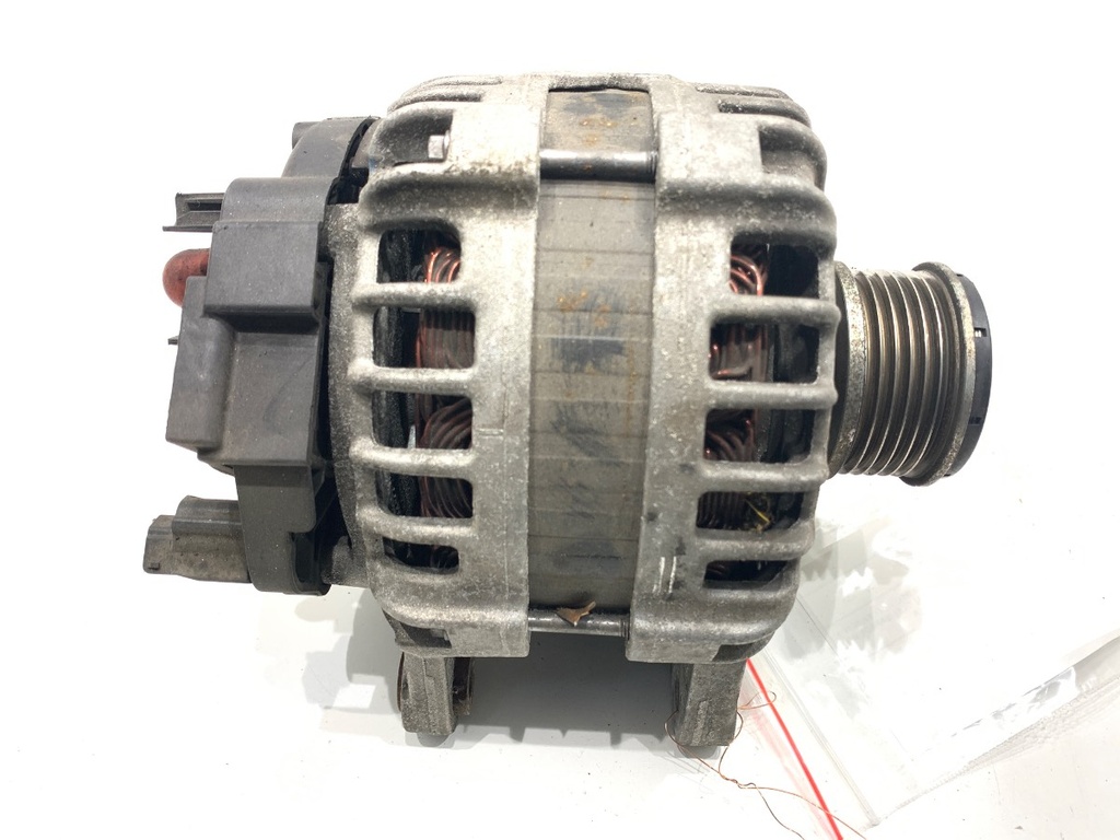 [STARK-808567] Alternador Renault Megane IV Grandtour (K9A/M/N_) 1.5 dCi 90 66 kW 2016-2022