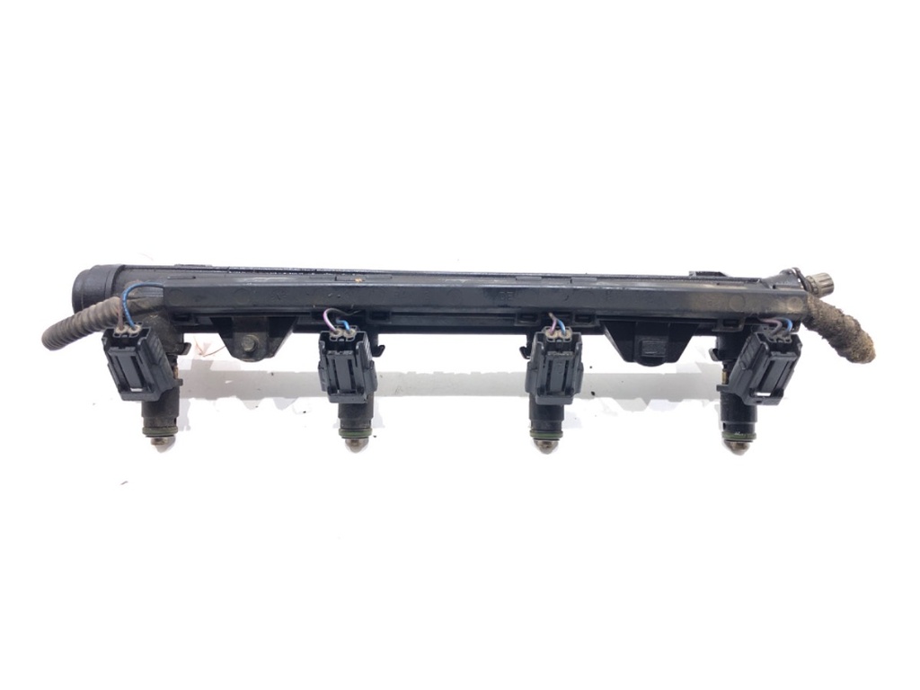 [STARK-808370] Fuel Rail SEAT IBIZA IV (6J5, 6P1) 1.4 63kW 2008-2015
