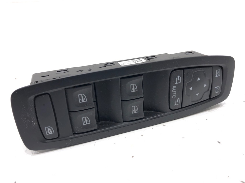 [STARK-808676] Interruptor de elevalunas Renault Megane IV liftback (B9A/M/N_) 2015-2022