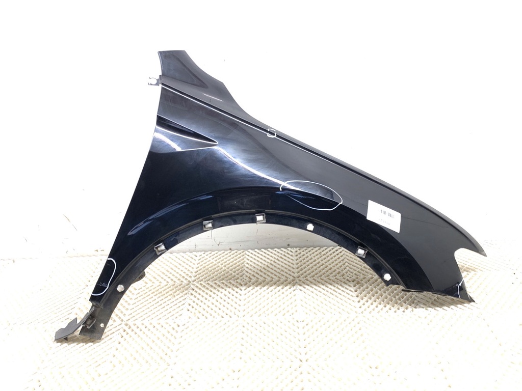 [STARK-811847] Aleta delantera derecha VW Tiguan (AD1, AX1) 2016-2022