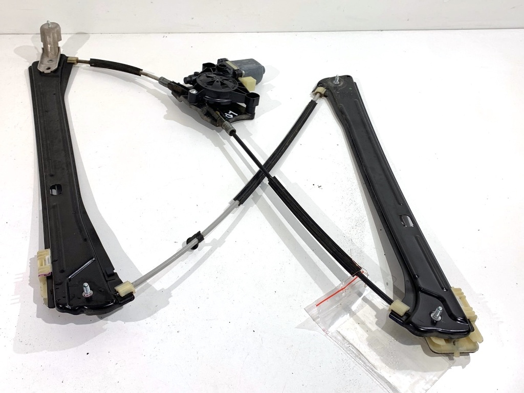 [STARK-811875] Elevador de ventanilla delantero izquierdo VW Tiguan (AD1, AX1) 2016-2022