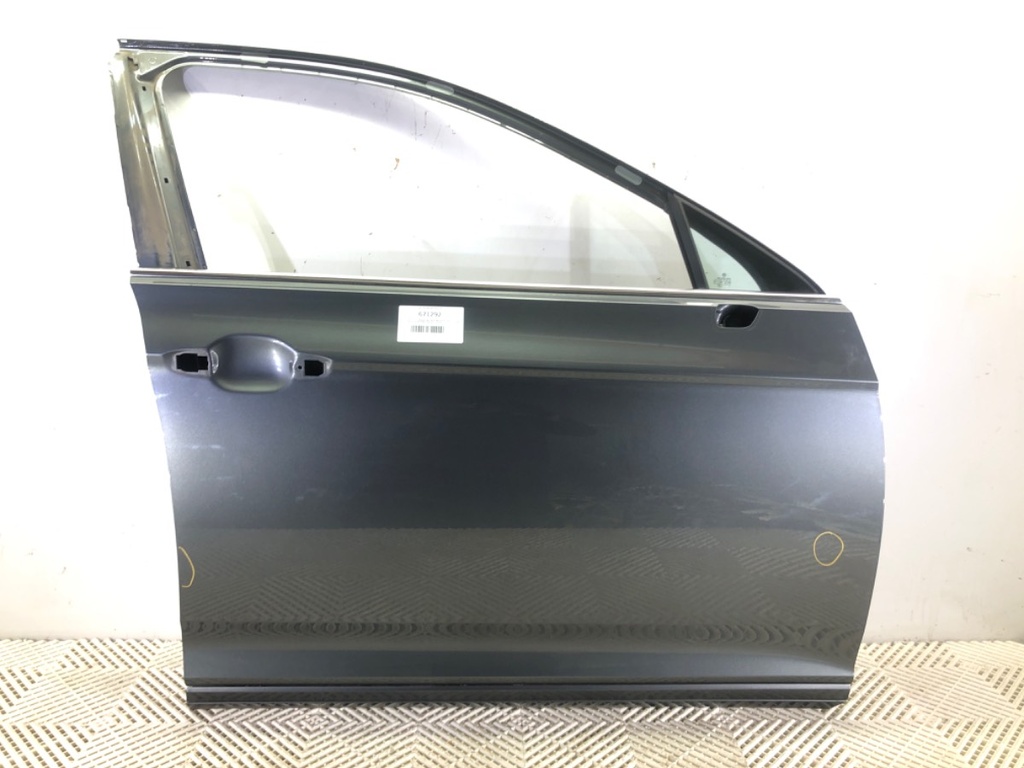 [STARK-671292] Puerta delantera derecha VW Passat B8 (3G2, CB2) 2014-2022