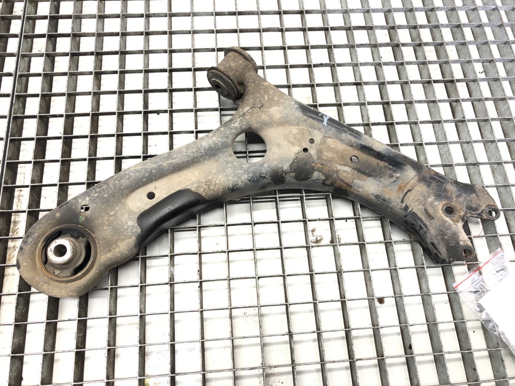 [STARK-813784] Aleta delantera derecha VW Passat B7 (A32, A33) 2011-2022