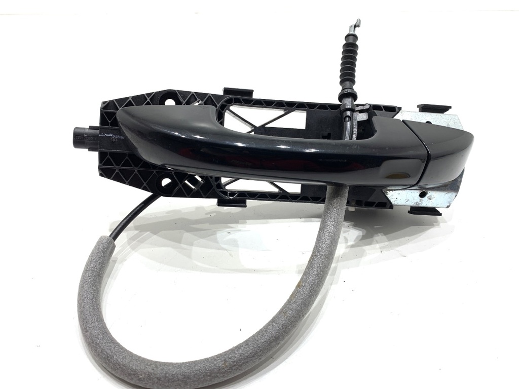 [STARK-813841] Manilla exterior de puerta delantera izquierda VW Passat B7 (A32, A33) 2011-2022