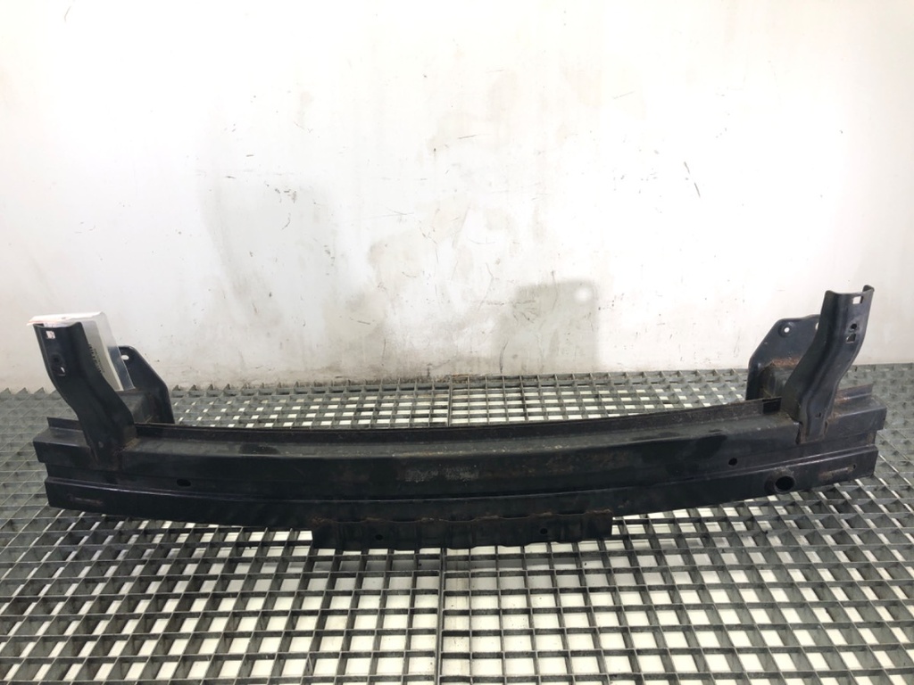 [STARK-825790] Barra de parachoques delantero HYUNDAI i40 I (VF) 2012-2022