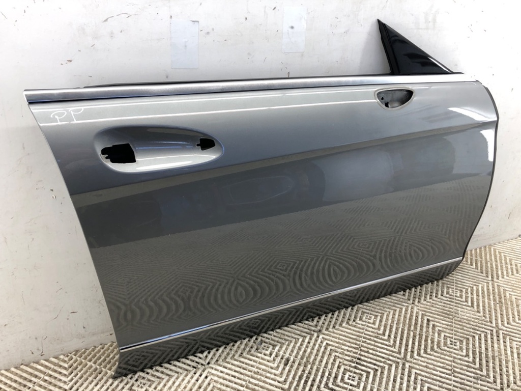 [STARK-746879] Puerta delantera derecha Mercedes-Benz CLS (C218) 2011-2017