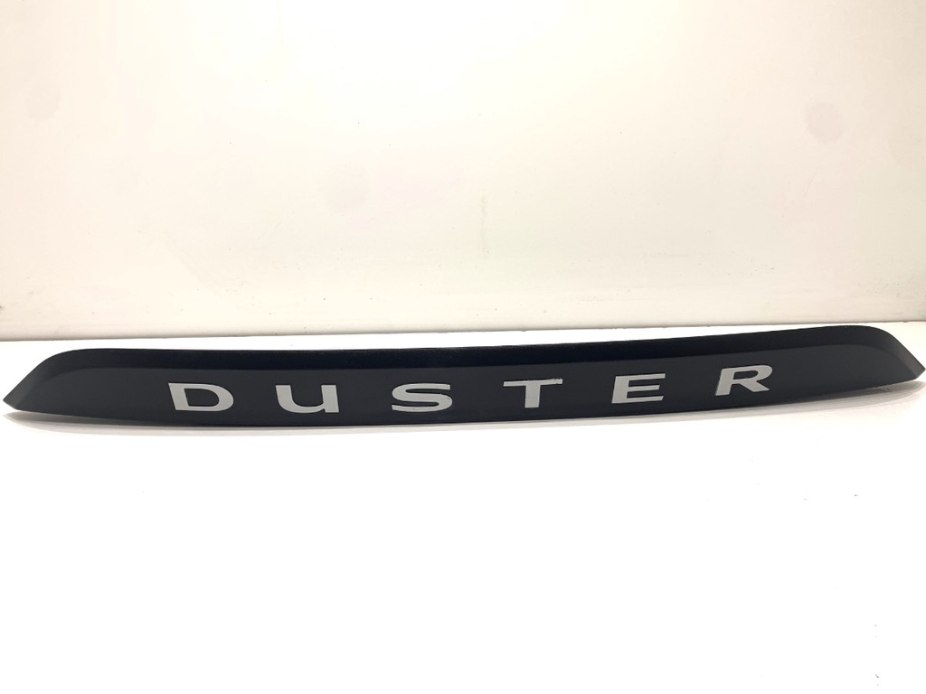 [STARK-827030] Moldura de portón trasero Dacia Duster (HM_) 2017-2022