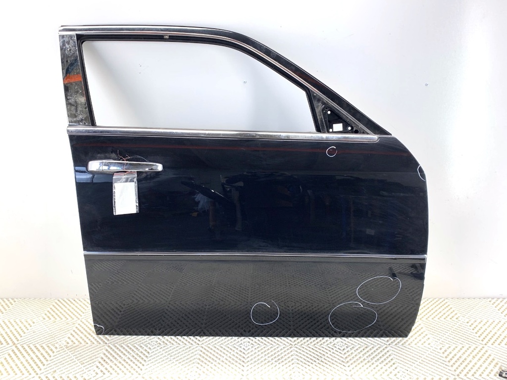 [STARK-830833] Puerta delantera derecha Chrysler 300C (LX, LE) 2004-2022