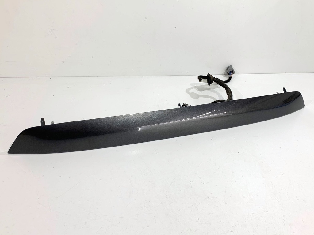 [STARK-832214] Moldura de portón trasero Ford EcoSport 2011-2022