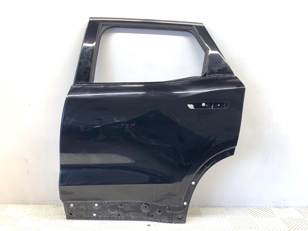 [STARK-884015] Puerta trasera izquierda BAIC X75 2020 -