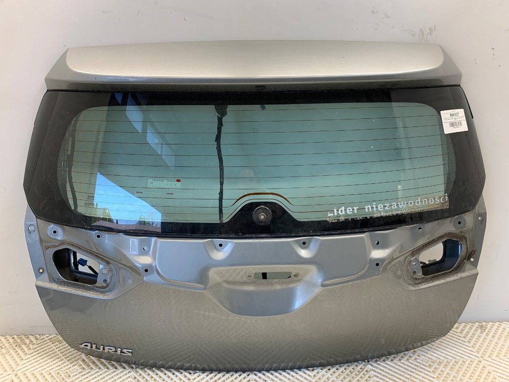 [STARK-886537] Portón trasero Toyota Auris (_E18_) 2012-2018