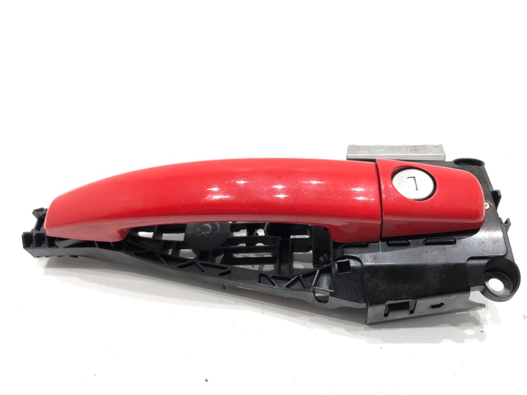 [STARK-837483] Manilla exterior de puerta delantera izquierda Opel Corsa E (X15) 1.4 LPG 66 kW 2014-2022