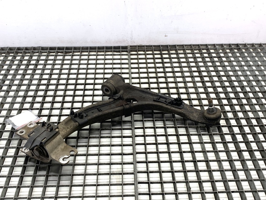 [STARK-837671] Aleta delantera derecha Mercedes-Benz Clase A (W176) 2012-2018