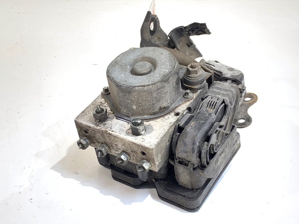 [STARK-845166] Bomba ABS Toyota Auris (_E18_) 1.6 (ZRE181_, ZRE185_) 2012-2018