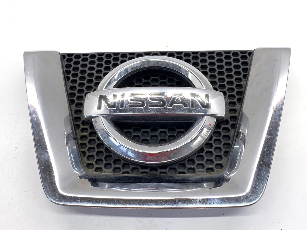 [STARK-845632] Rejilla de parachoques Nissan Qashqai / Qashqai +2 I (J10, NJ10, JJ10E) 2006-2014