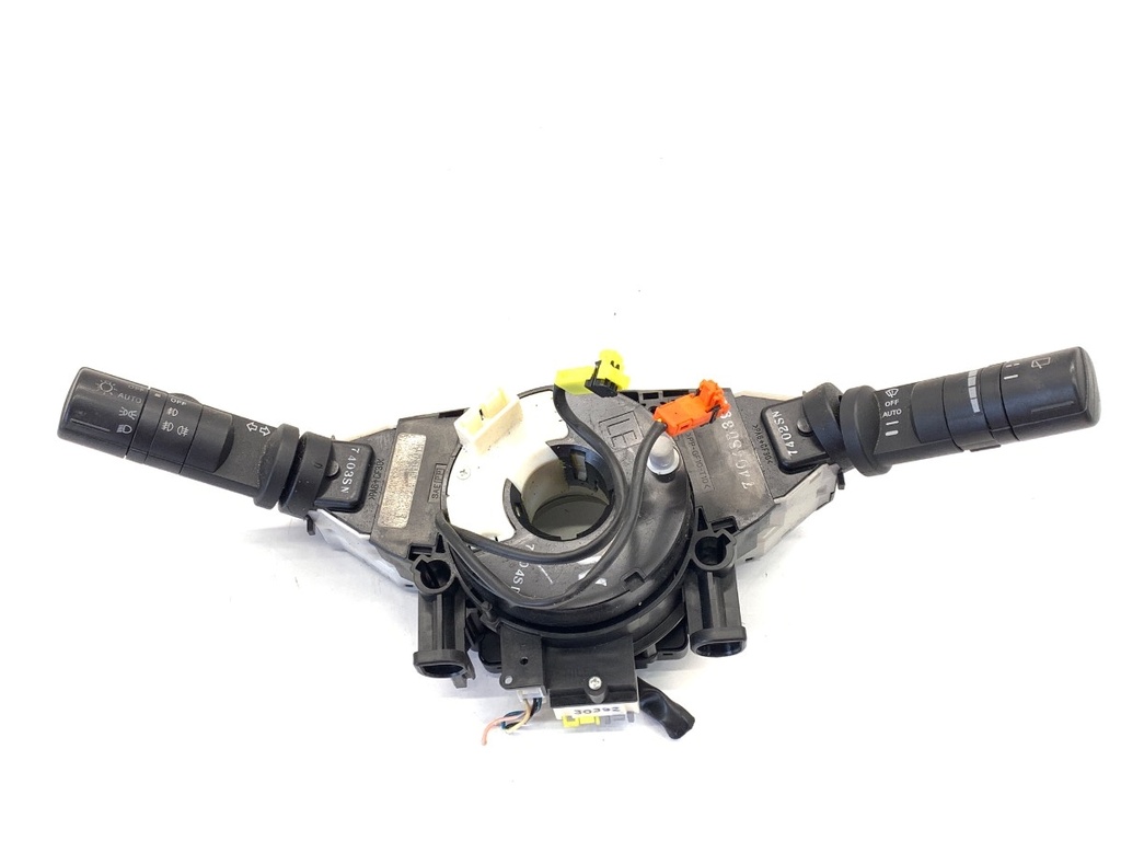 [STARK-845596] Combinado de luces e intermitentes NISSAN QASHQAI / QASHQAI +2 I (J10, NJ10, JJ10E) 2006-2014