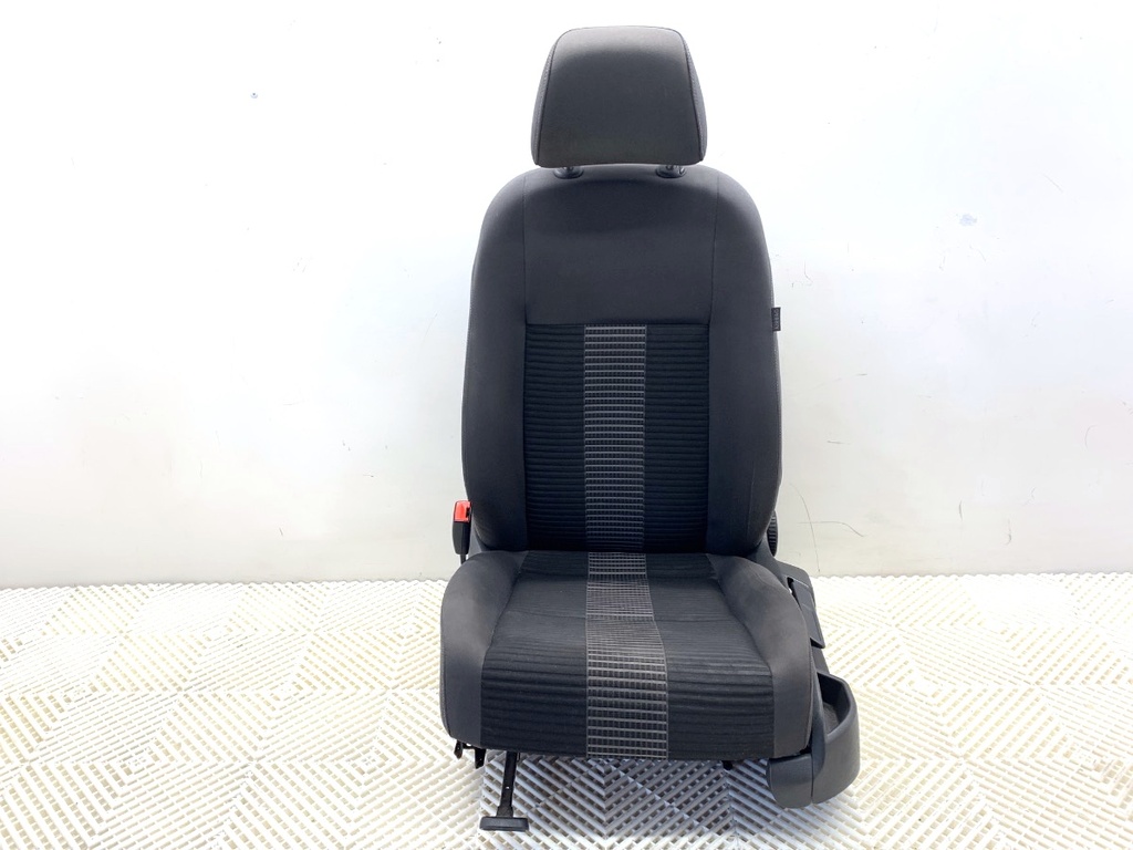 [STARK-845676] Asiento delantero izquierdo VW Golf Plus V (5M1, 521) 2004-2013