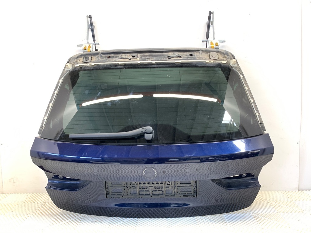 [STARK-895027] Portón trasero BMW Serie 5 Touring (G31) 2017-2022