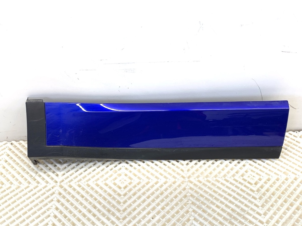 [STARK-849068] Panel de puerta trasera derecha JAGUAR E-PACE (X540) 2017-2022