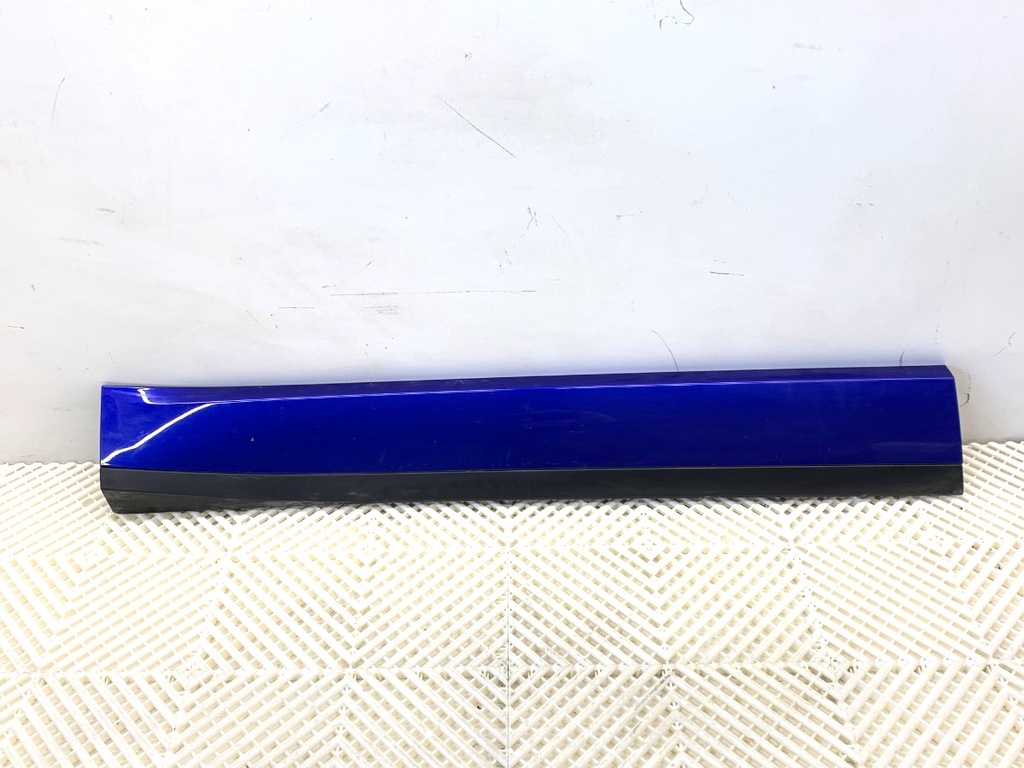 [STARK-849071] Panel de puerta delantero izquierdo JAGUAR E-PACE (X540) 2017-2022