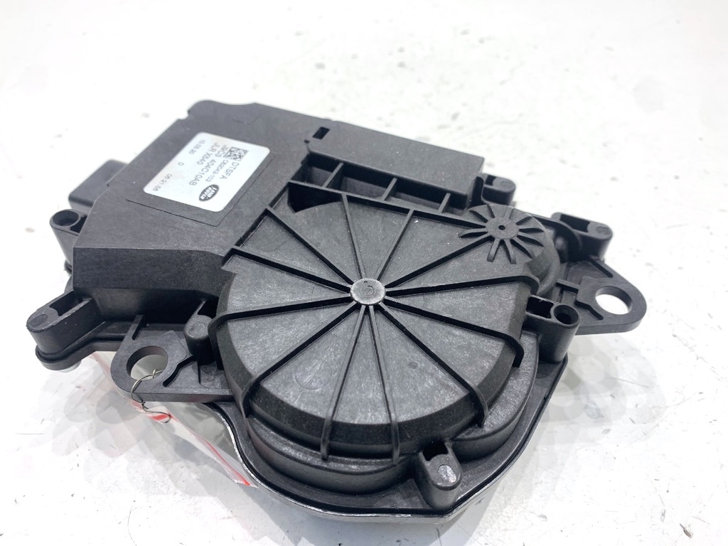 [STARK-849305] Cerradura de portón trasero Jaguar E-PACE (X540) 2017-2022