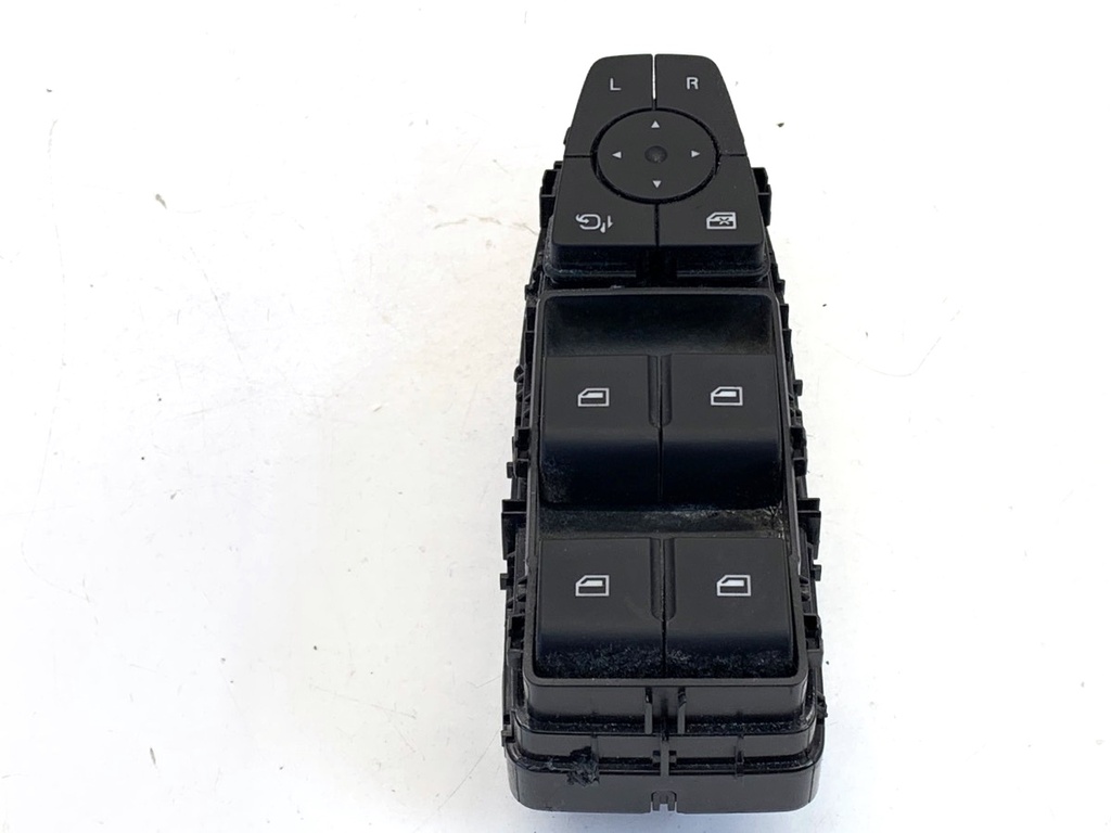 [STARK-852311] Interruptor de elevalunas MG HS 1.5 20T 2018-2022
