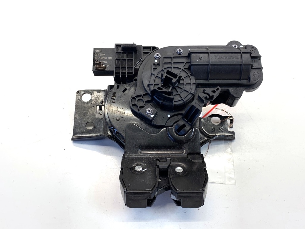 [STARK-852330] Cerradura de portón trasero MG HS 2018-2022 1.5 20T