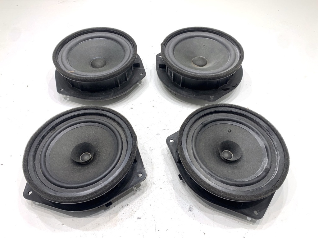 [STARK-852799] Juego de altavoces MG HS 1.5 20T 124kW 2018-2022