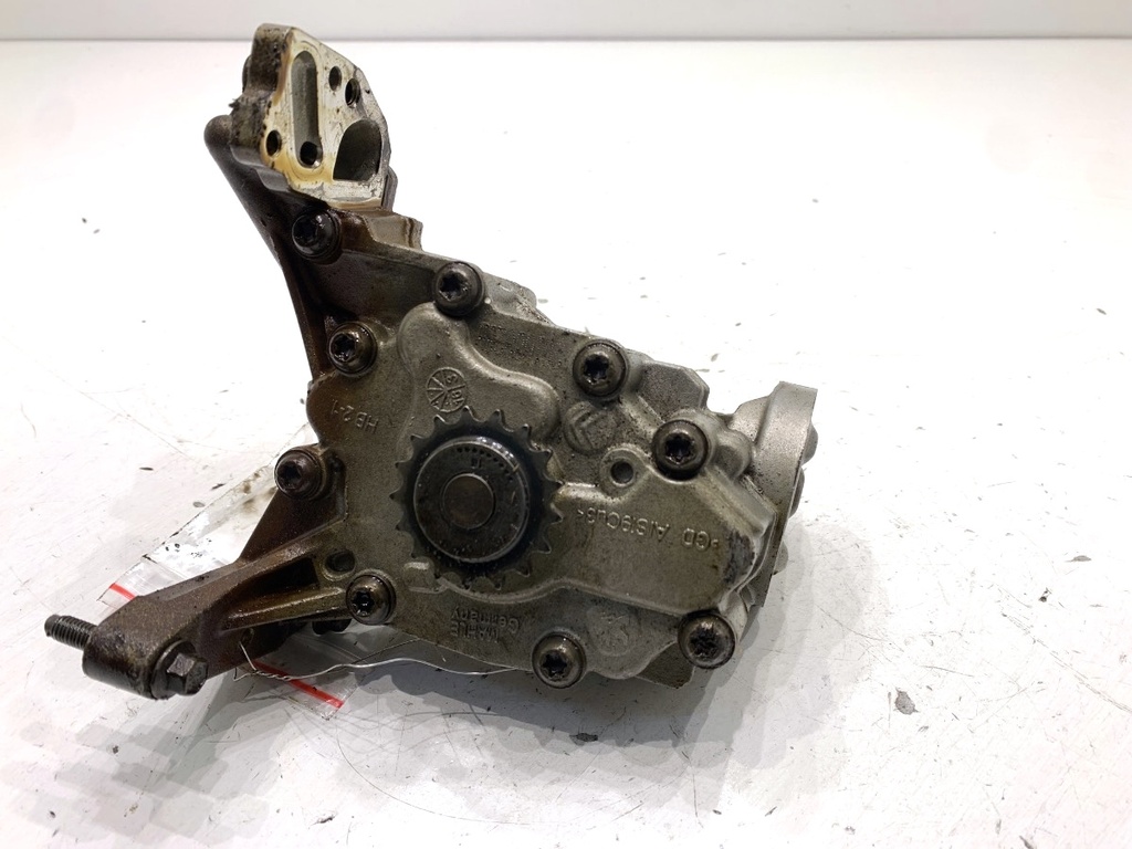[STARK-858067] Bomba de aceite PEUGEOT 308 SW II 1.2 THP 110 81 kW 2014-2021
