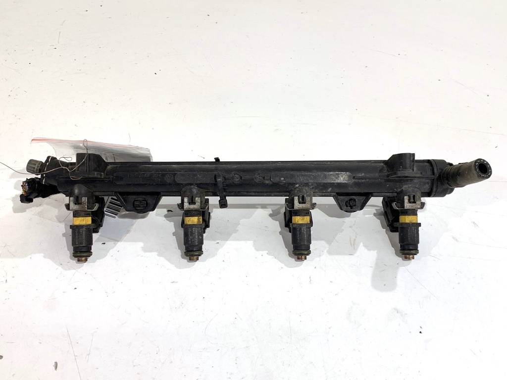 [STARK-858155] Riel de combustible SKODA FABIA II (542) 1.4 LPG 2006-2014