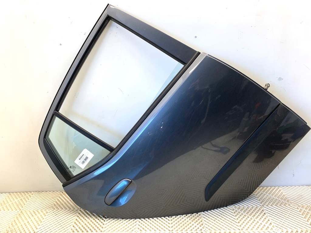 [STARK-859244] Puerta trasera derecha HYUNDAI i10 I (PA) 2007-2022