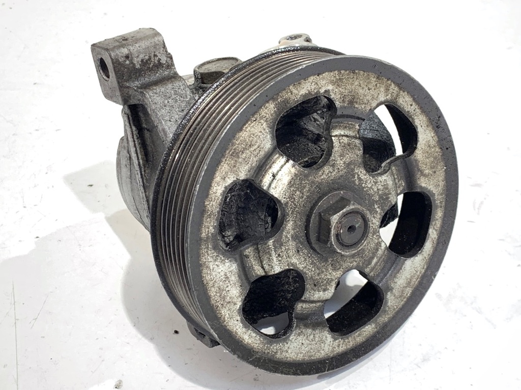 [STARK-859599] Bomba de dirección asistida HONDA ACCORD VII (CL, CN) 2.2 i-CTDi 103 kW
