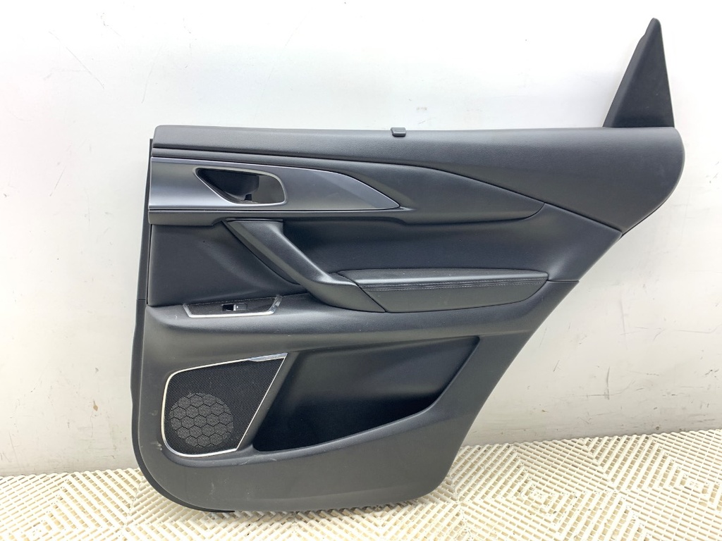 [STARK-860879] Panel de puerta trasera derecha Mazda CX-9 (TC) 2.5 T AWD 2016-2022