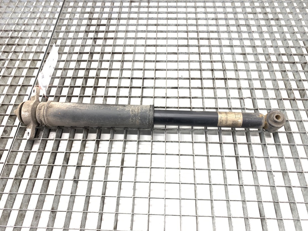 [STARK-861478] Amortiguador trasero derecho HYUNDAI i20 III (BC3, BI3) 2020-2022