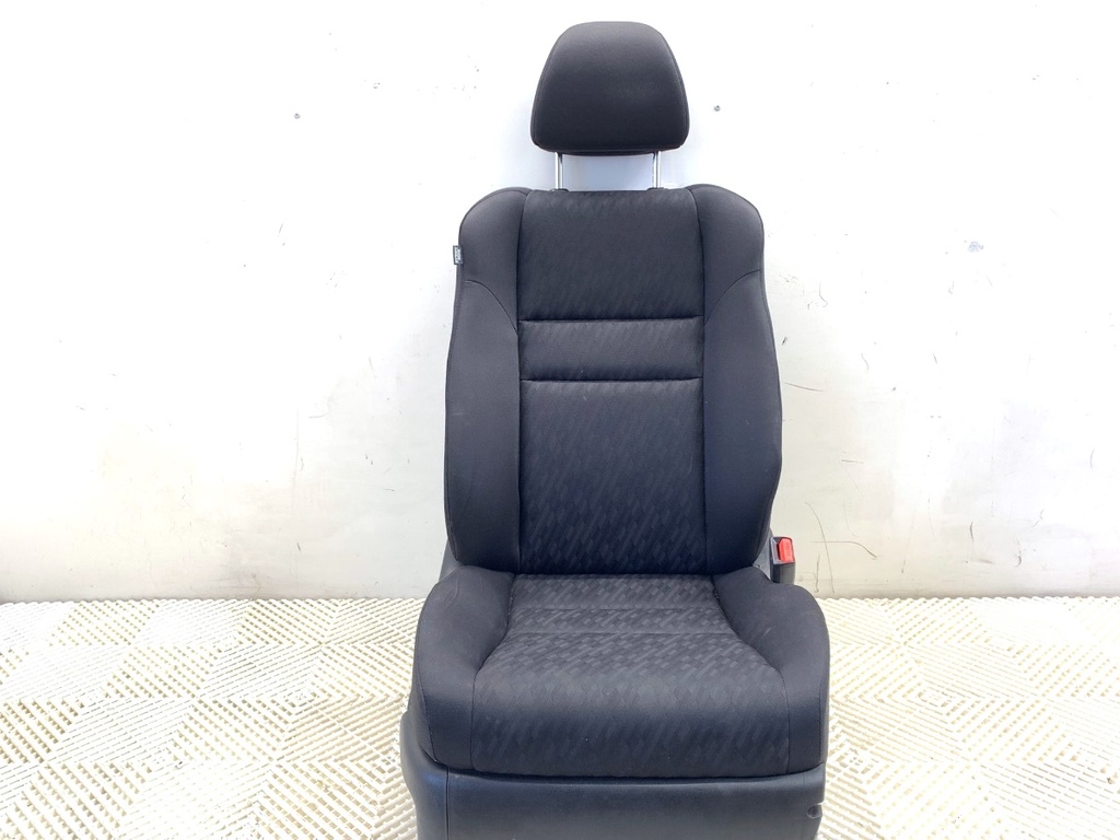 [STARK-863936] Asiento delantero derecho HONDA ACCORD VII (CL, CN) 2003-2012