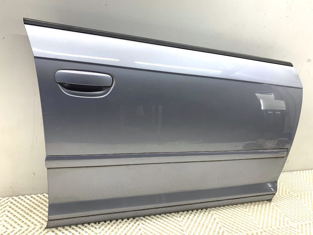 [STARK-865912] Puerta delantera derecha Audi A3 (8P1) 2003-2013