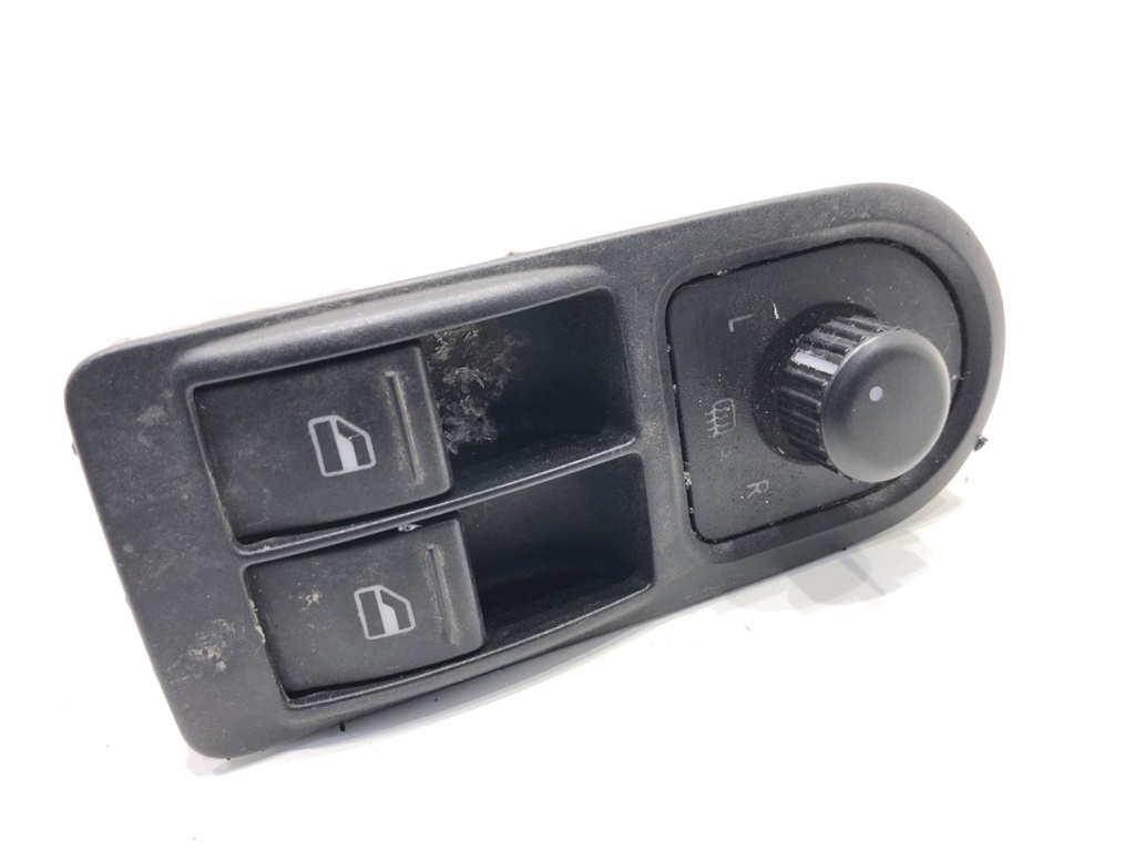 [STARK-868981] Interruptor de elevalunas VW Transporter V Autobus (7HB, 7HJ, 7EB, 7EJ) 2003-2015