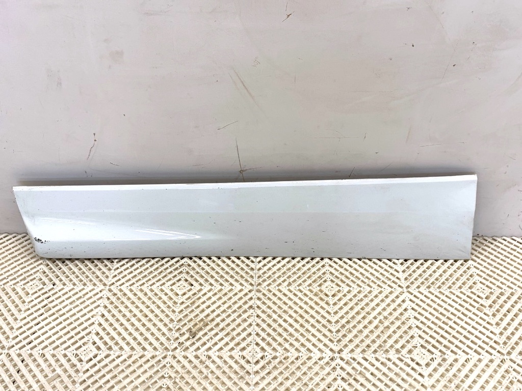 [STARK-876166] Embellecedor de puerta delantera izquierda Ford Kuga II (DM2) 2012-2022
