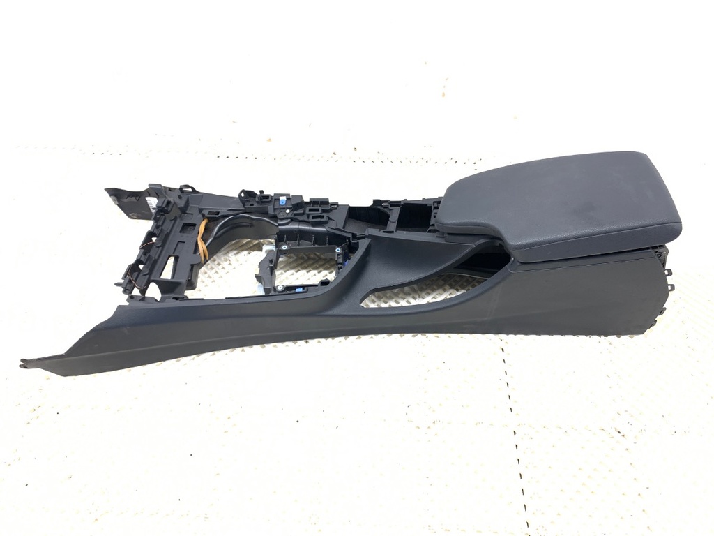 [STARK-877204] Túnel central BMW Serie 3 Gran Turismo (F34) 2012-2022